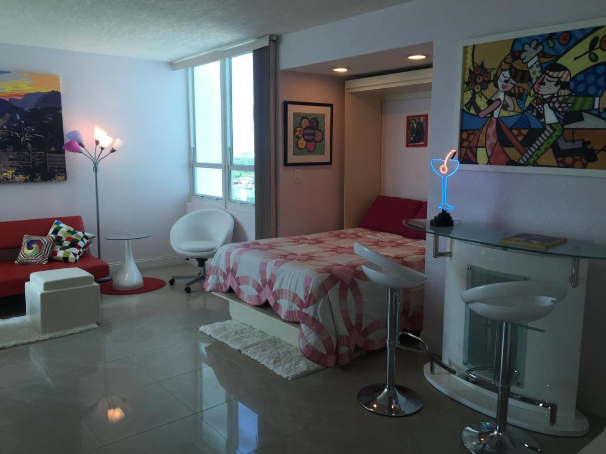 Castle Beach - Great Views Miami Beach Exterior photo